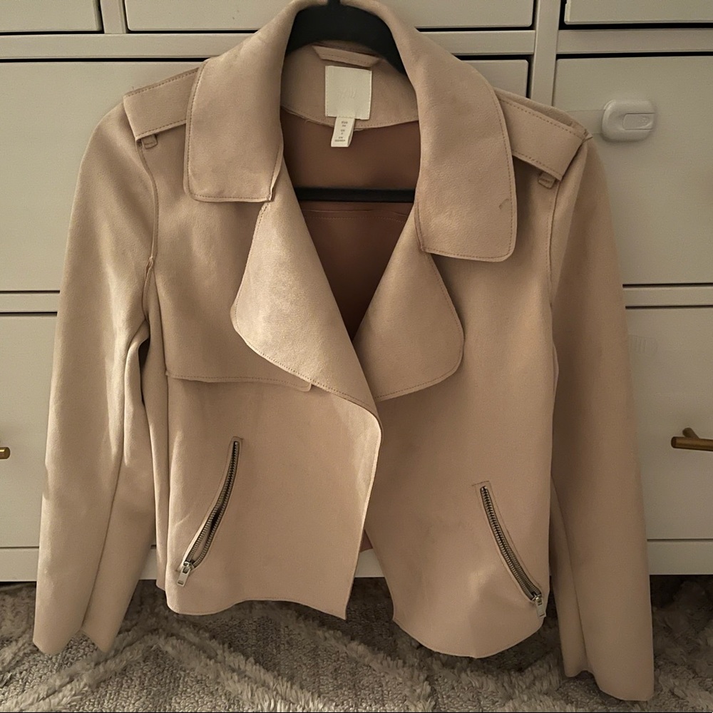 H&M Light Beige Suede Cropped Short Moto Jacket, Size XS